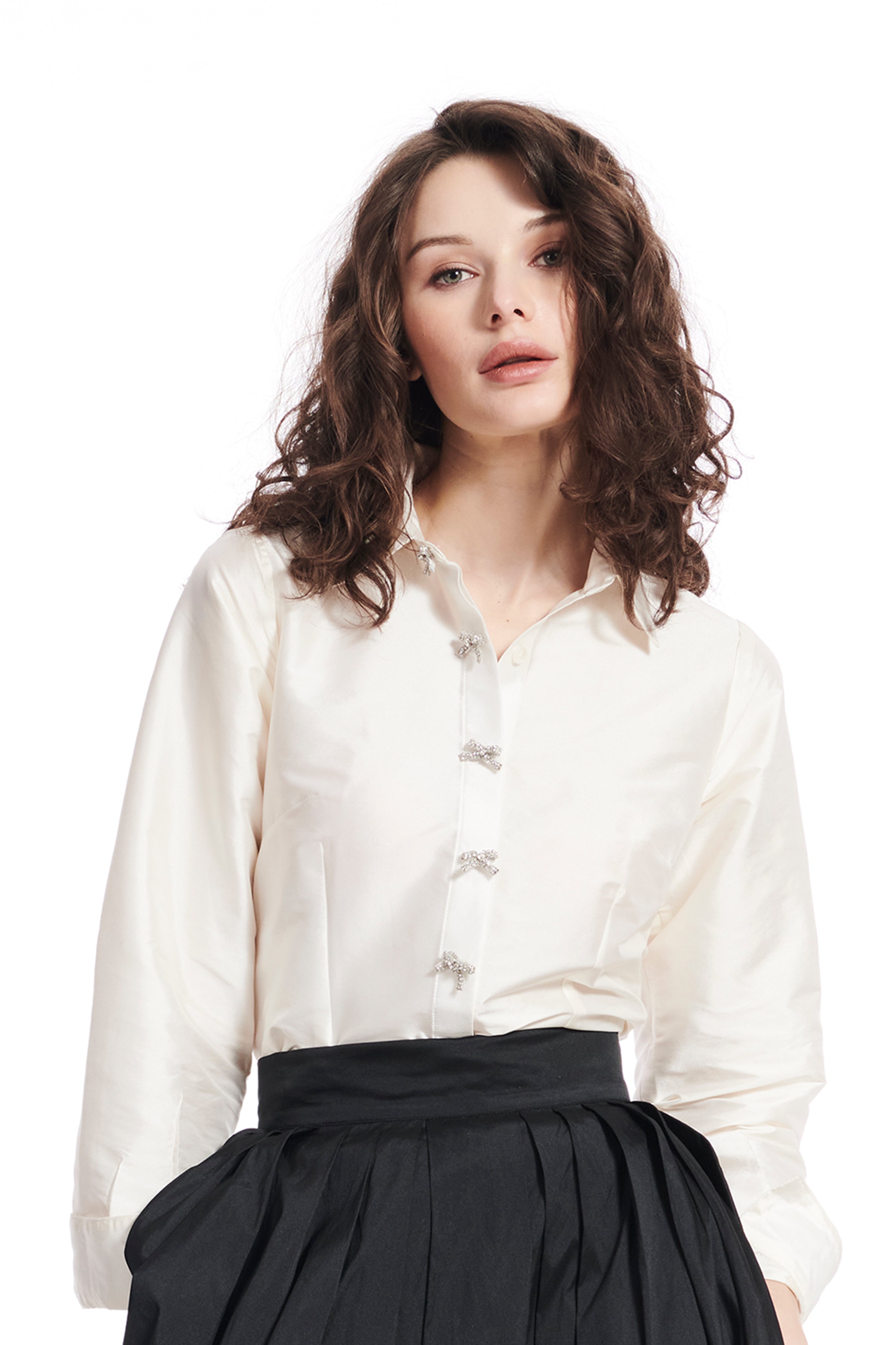 TAFFETA BLOUSE WITH CRYSTAL BOW BUTTONS AND SASH IVORY