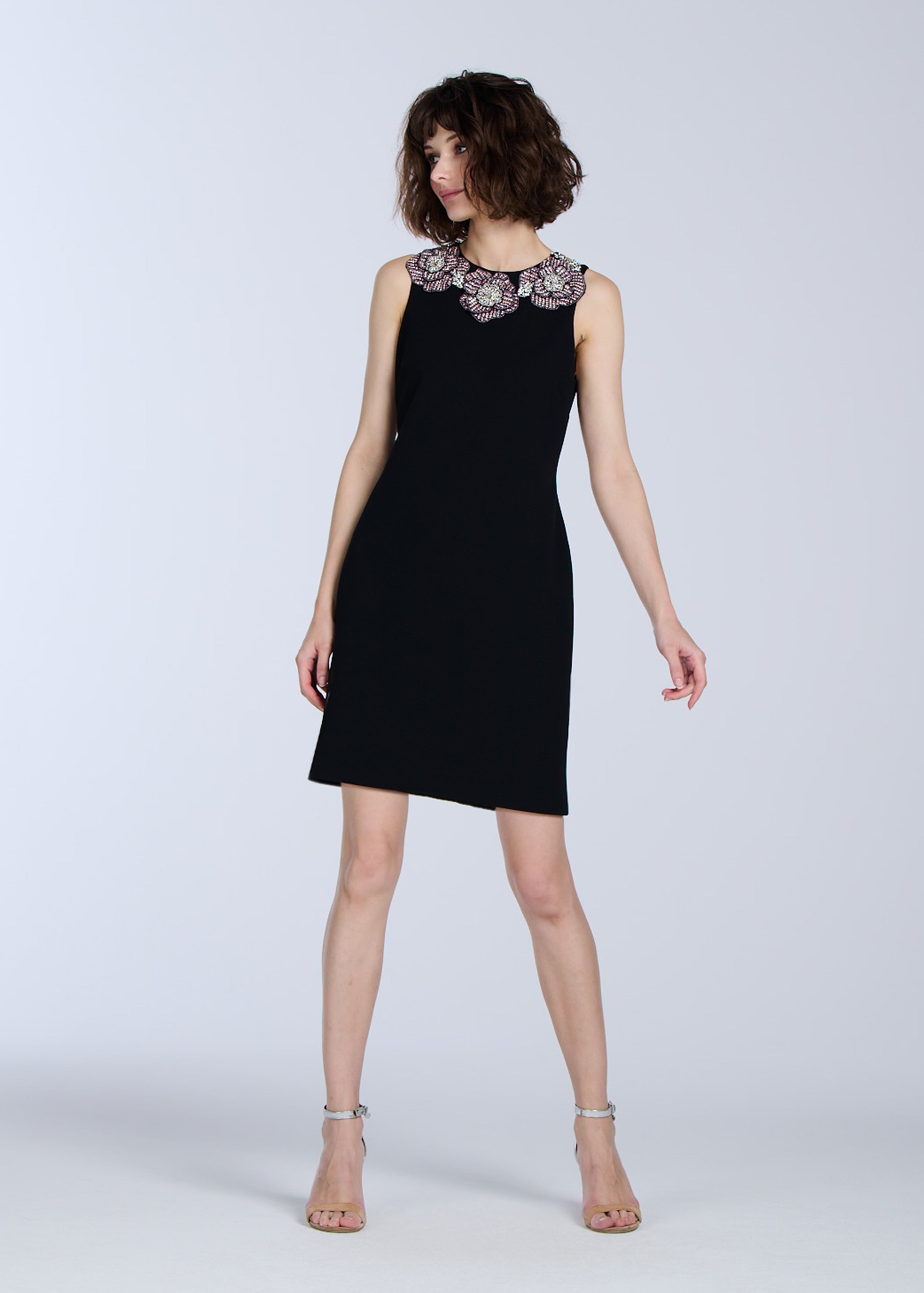 CRYSTAL FLORAL NECK SHIFT DRESS TOMATO