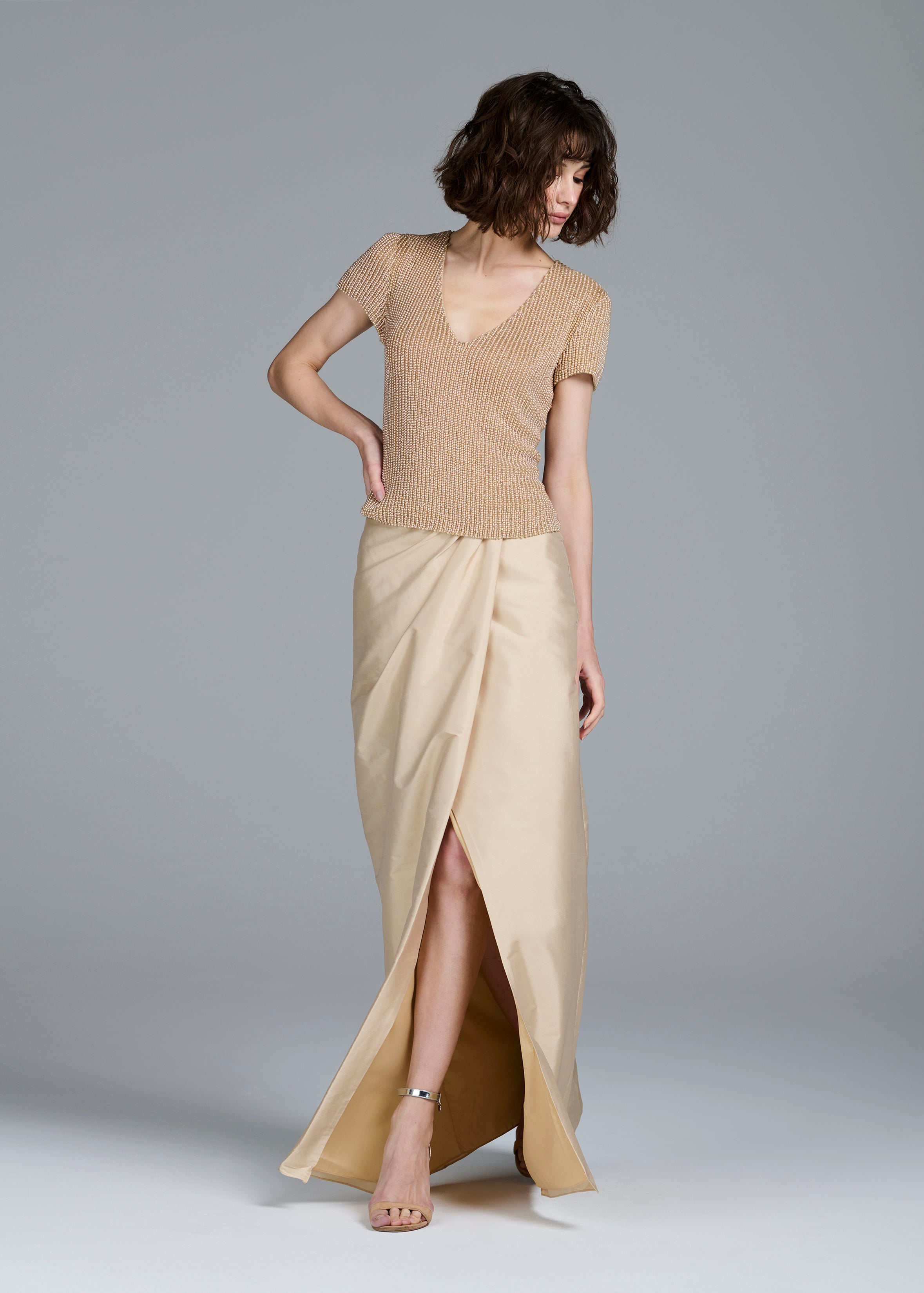 STRETCH PEARL BEADED V-NECK TOP CHAMPAGNE