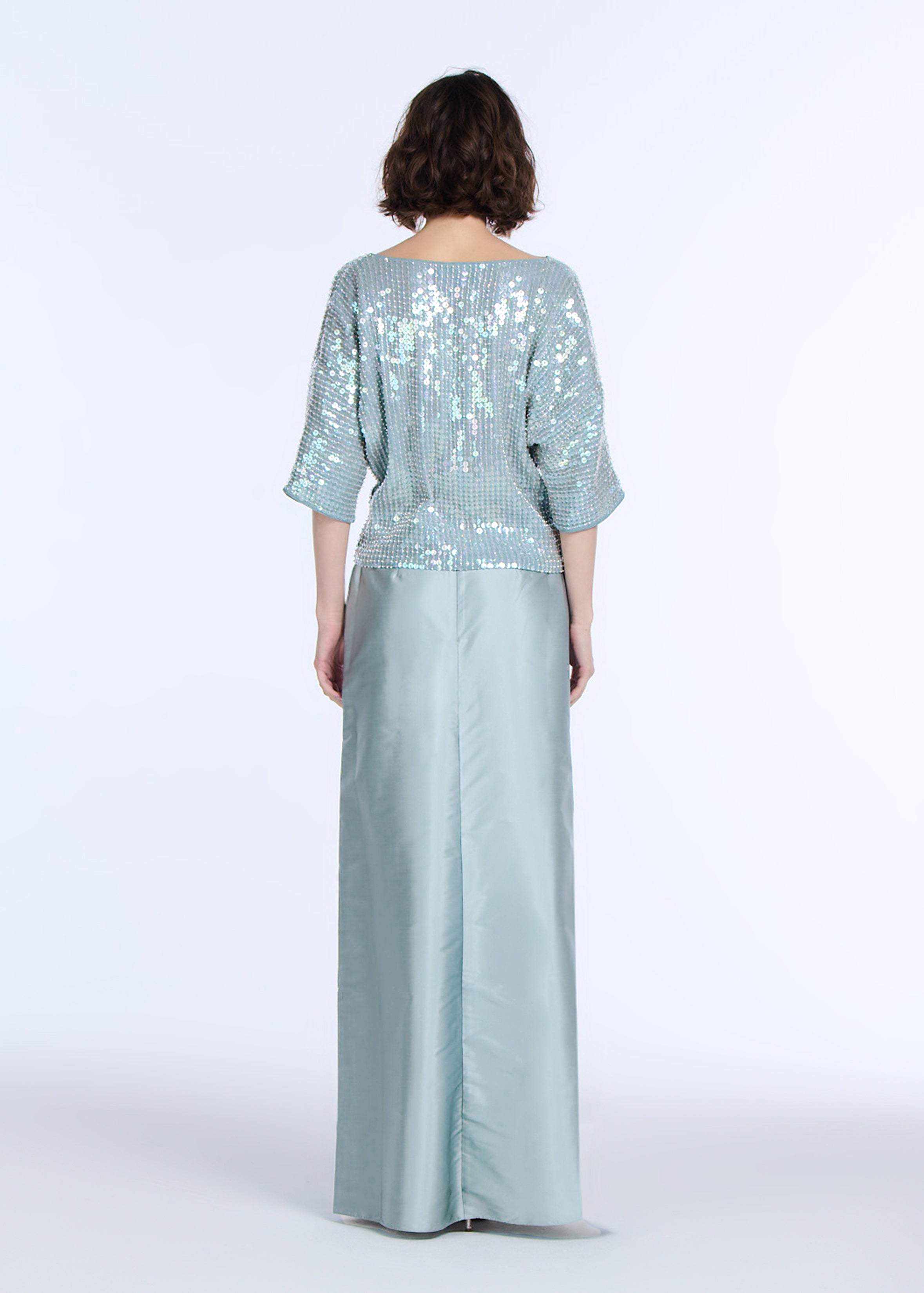 GLASS BEAD DOLMAN TOP LIGHT BLUE