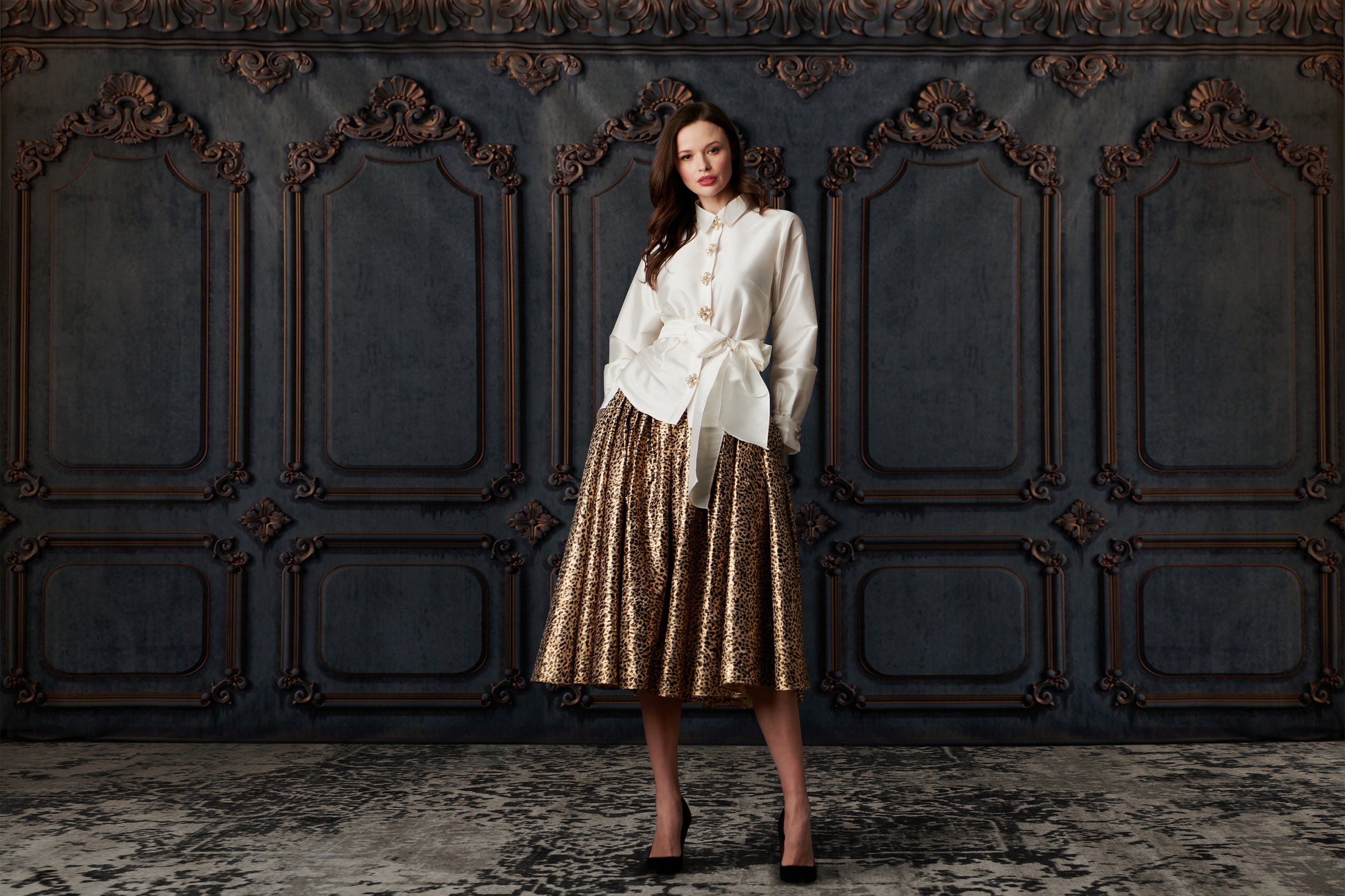 TAFFETA BLOUSE WITH RENAISSANCE PEARL BUTTONS NAVY