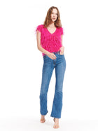FEATHER V-NECK SHORT SLEEVE TEE