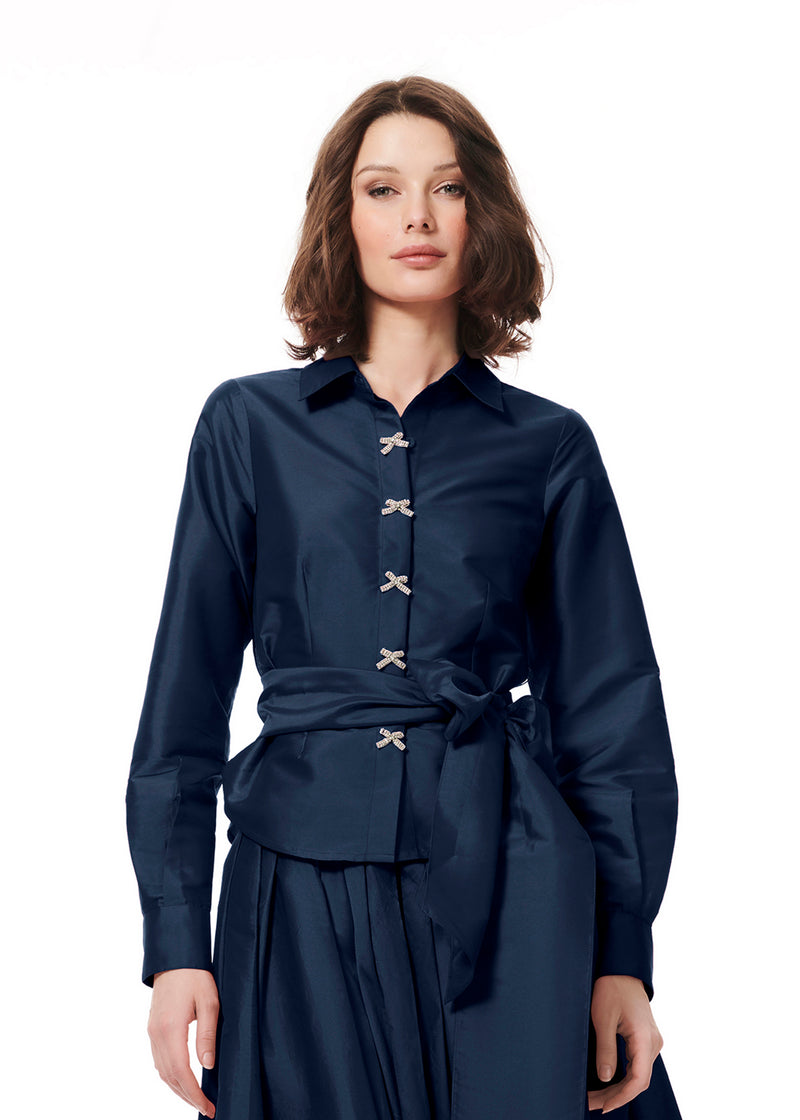 TAFFETA BLOUSE WITH CRYSTAL BOW BUTTONS AND SASH NAVY