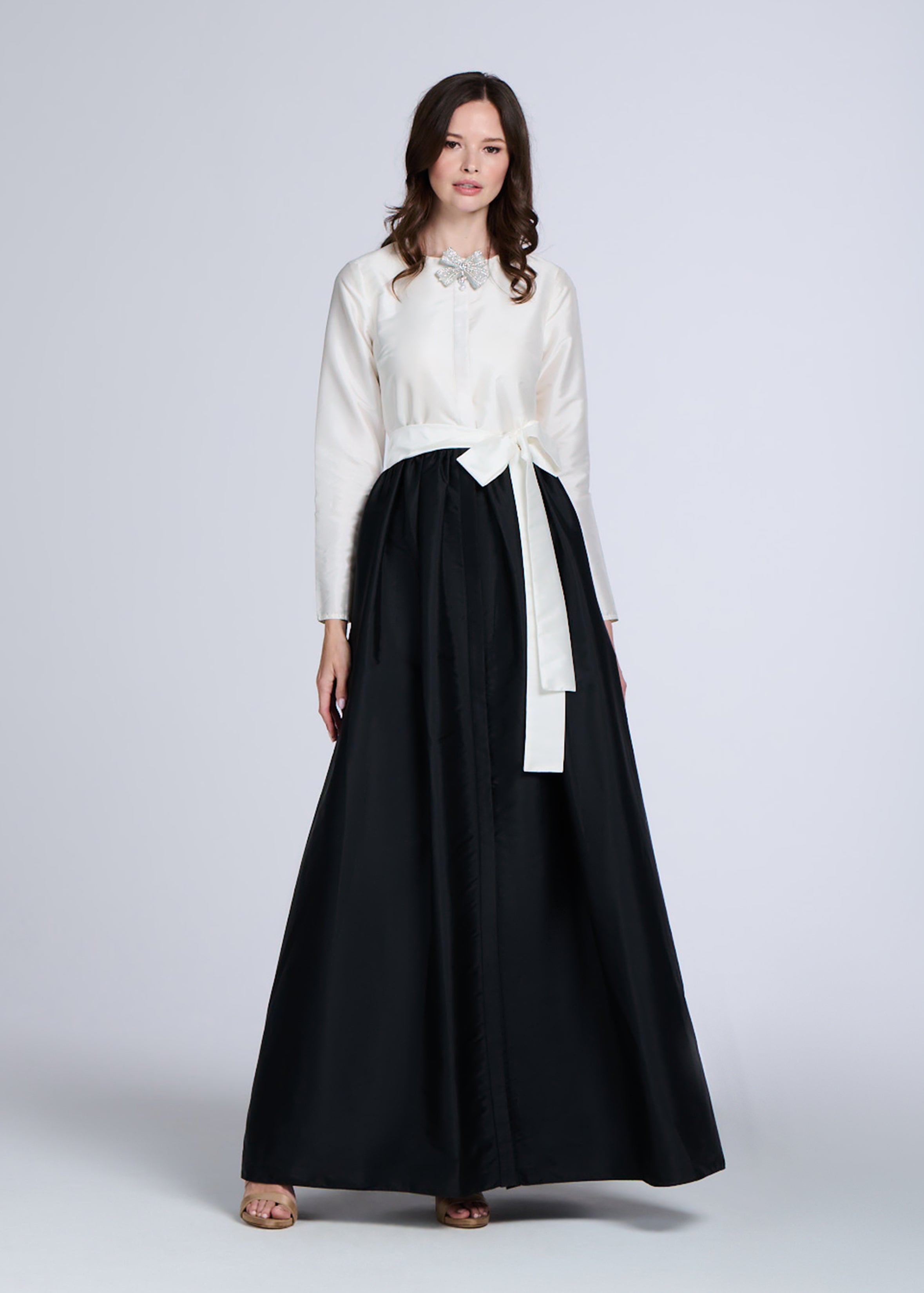 TAFFETA PRINCESS GOWN WITH CRYSTAL BOW COLOR BLOCKED IVORY & BLACK