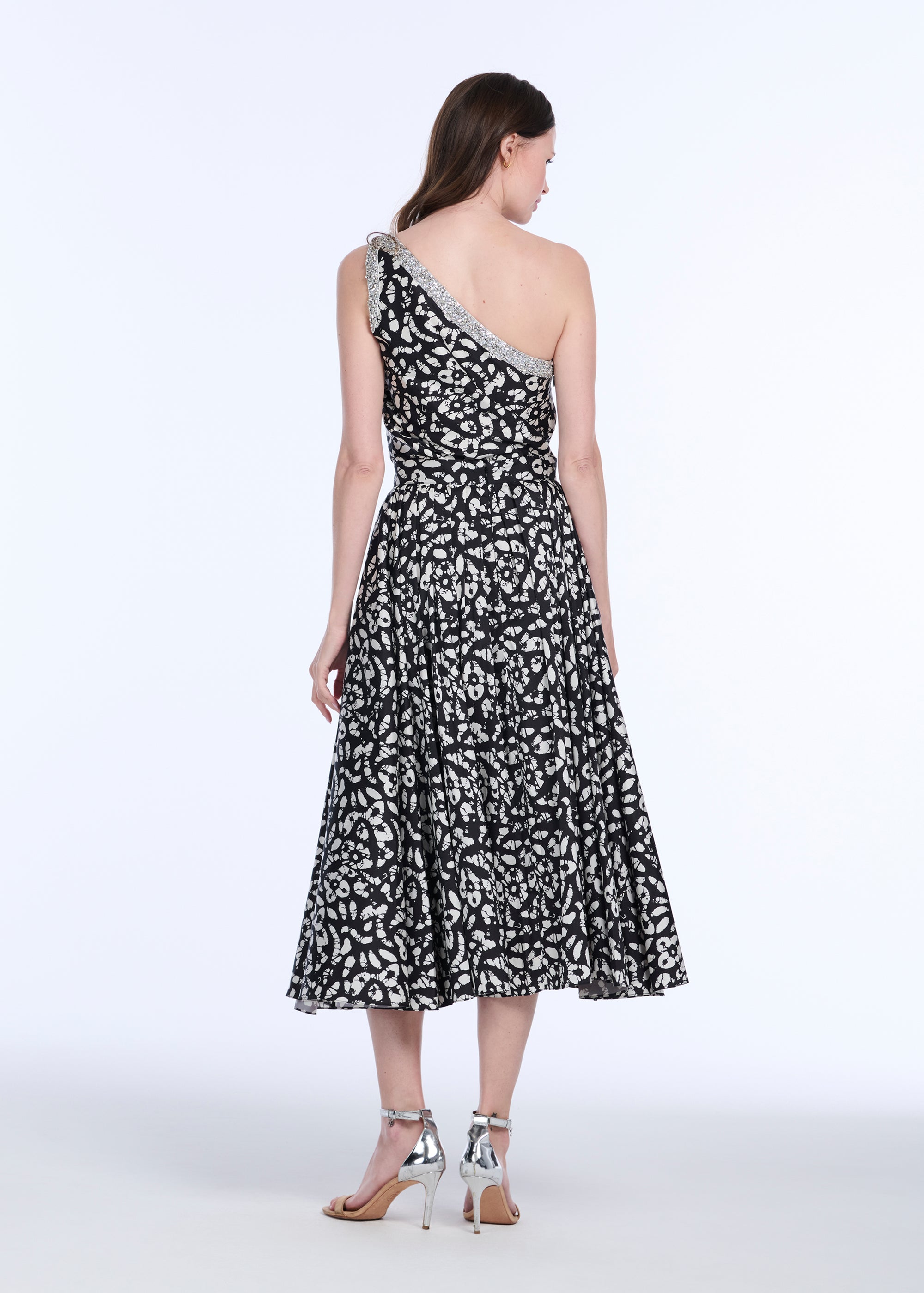 CRYSTAL TRIMMED ONE SHOULDER GRAPHIC PRINT BLOUSE IN BATIK PRINT