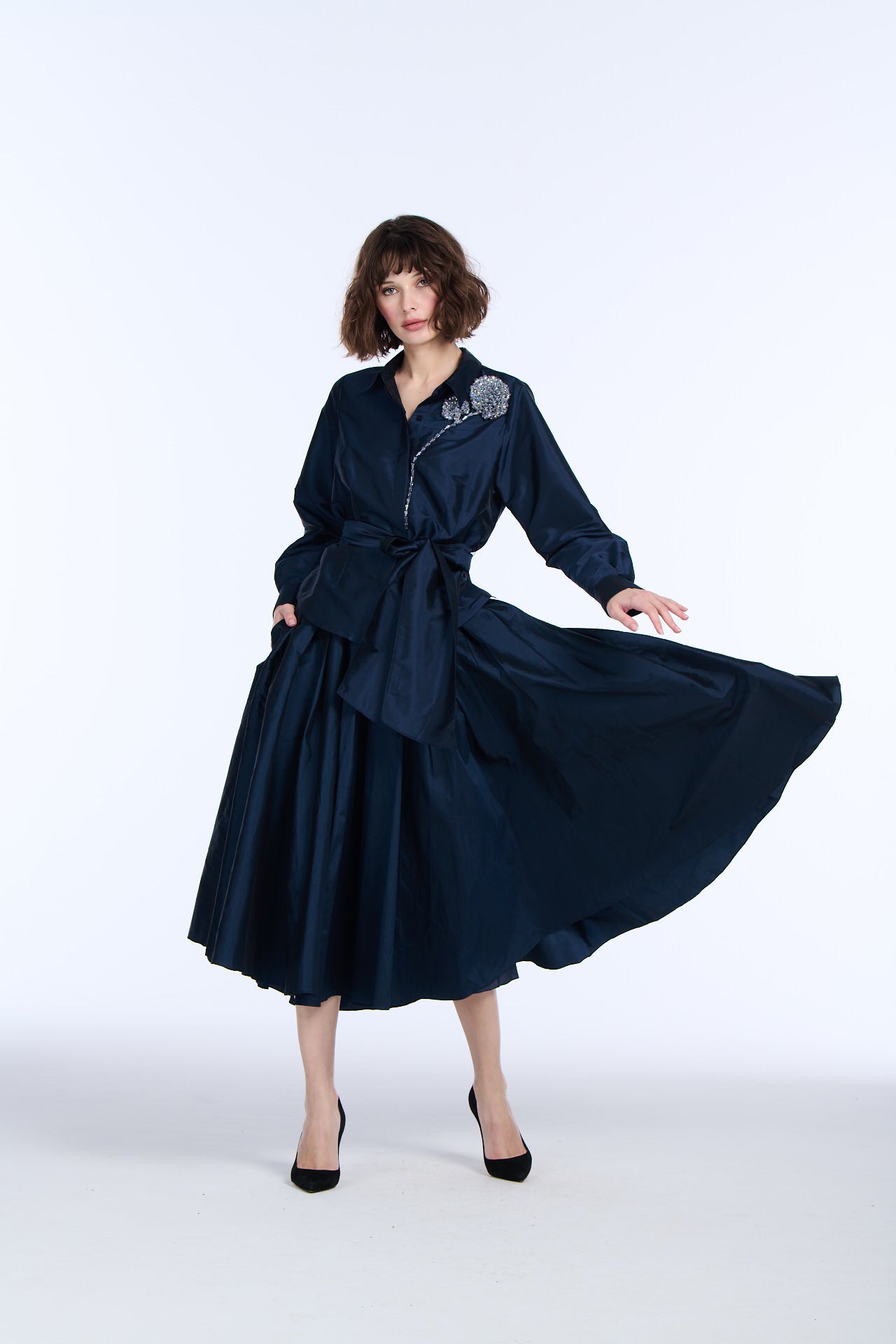 TAFFETA BLOUSE WITH CRYSTAL PEONY LIGHT BLUE