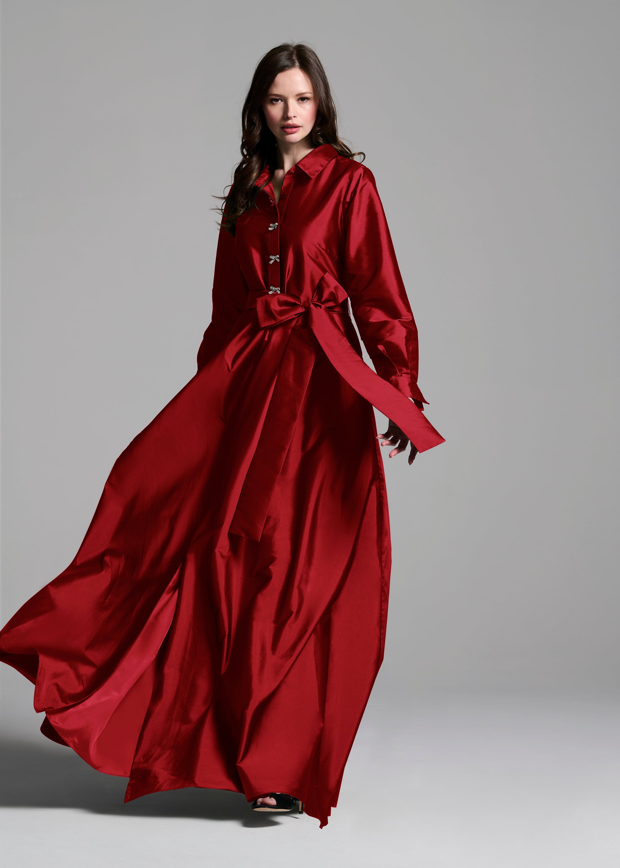 TAFFETA ALINE GOWN WITH CRYSTAL BUTTONS SILVER