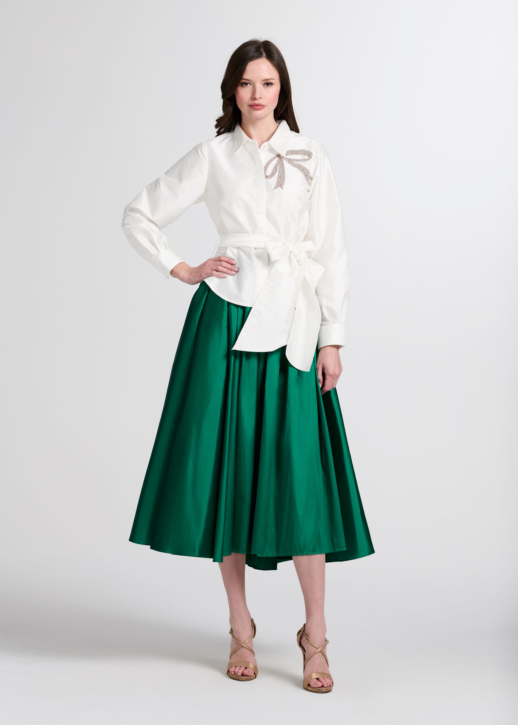 CRYSTAL BOW APPLIQUE BLOUSE IN SOFT TAFFETA IVORY