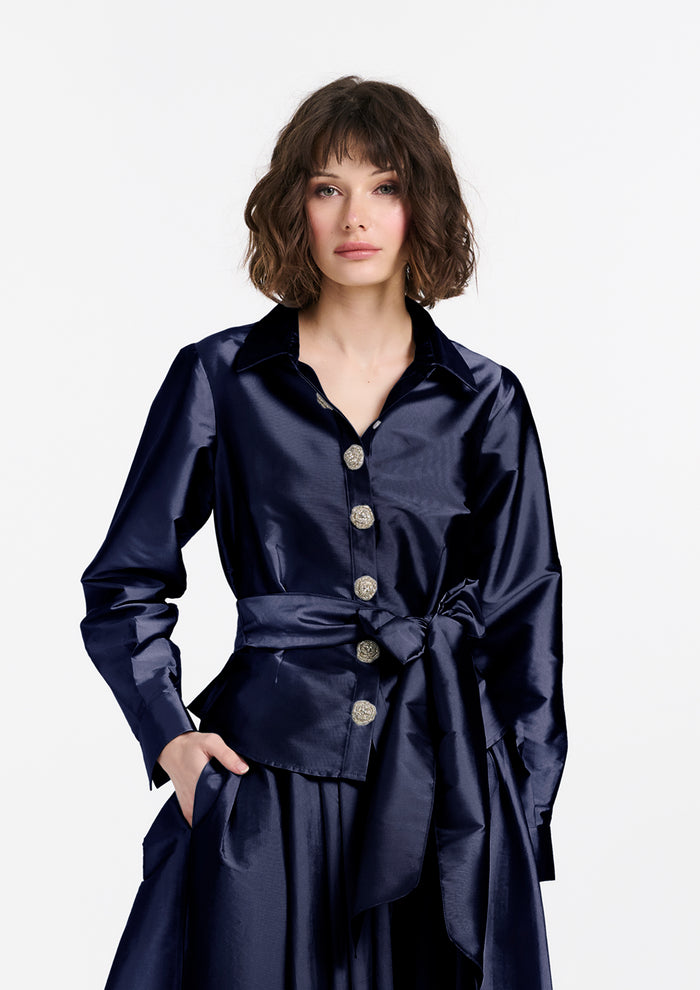 CHUNKY CRYSTAL FLOWER BUTTON BLOUSE NAVY