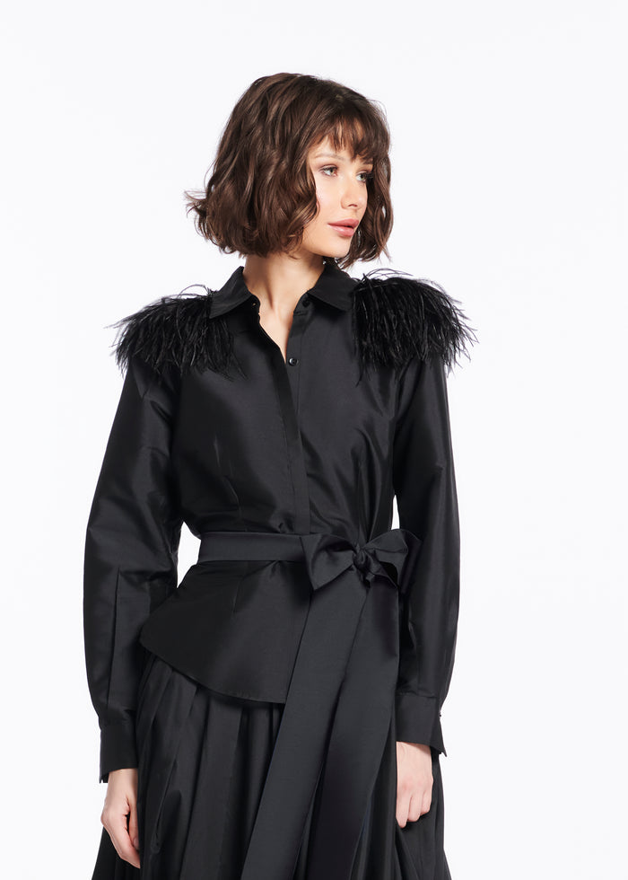 FEATHER SHOULDER BLOUSE BLACK